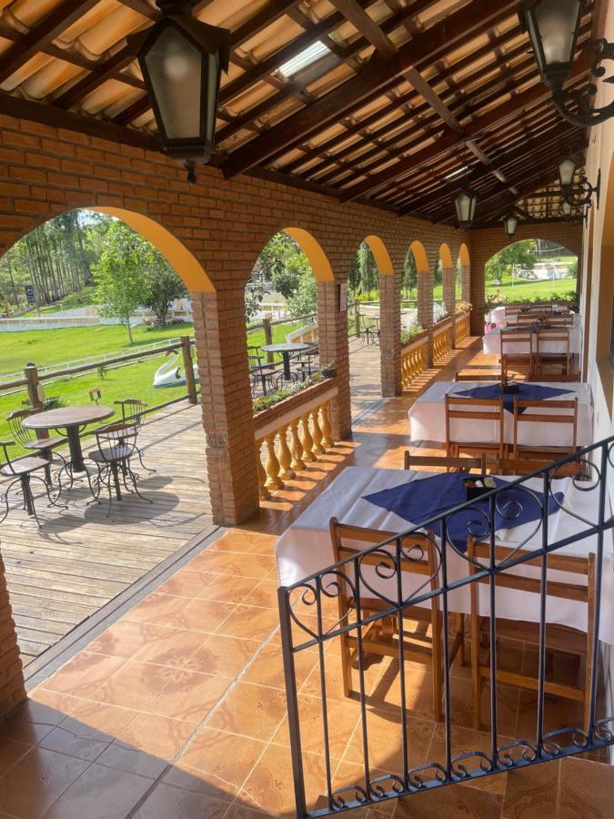 Fascinacao Cafe Hotel Cunha Buitenkant foto