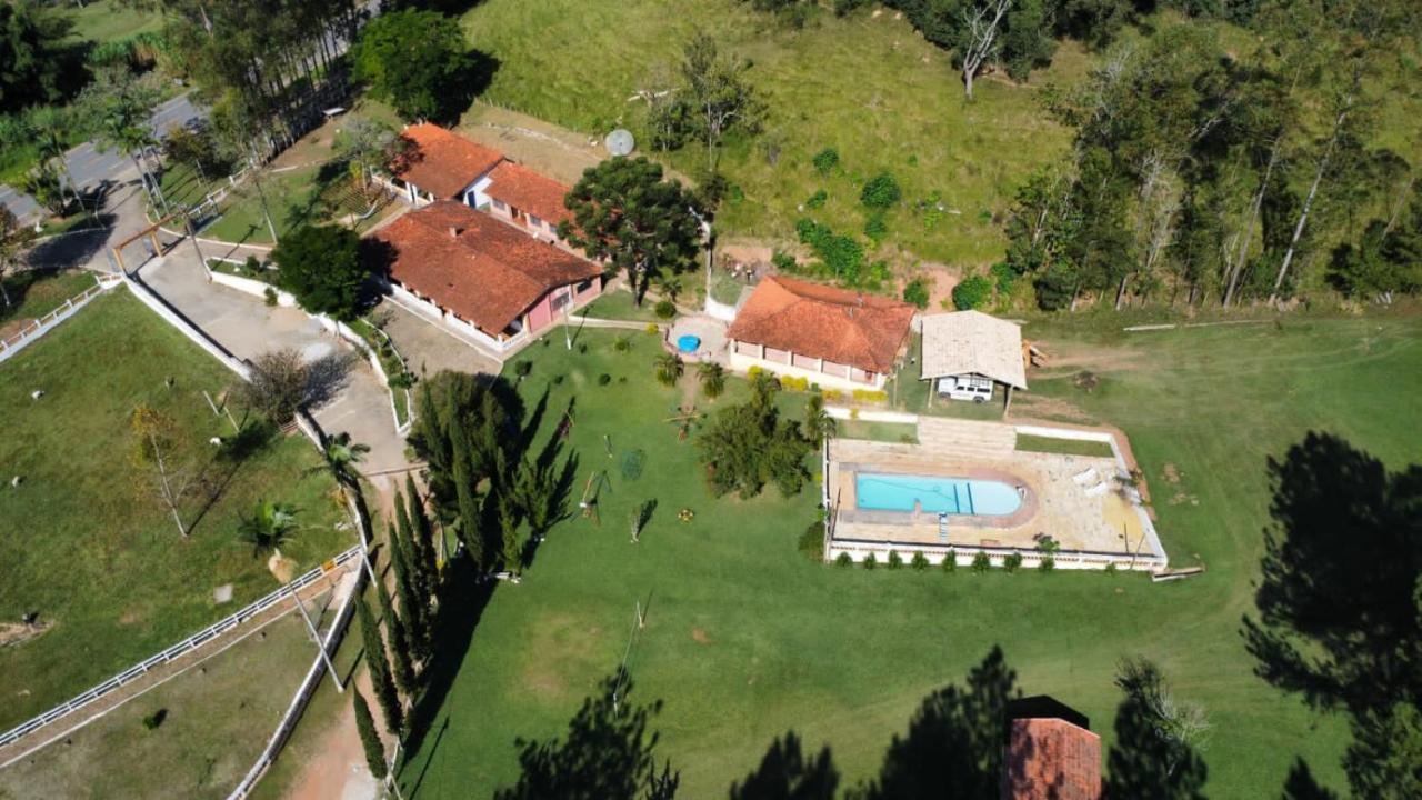 Fascinacao Cafe Hotel Cunha Buitenkant foto